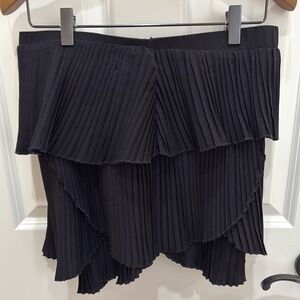 Fanco pleated‎ black skirt in size M.